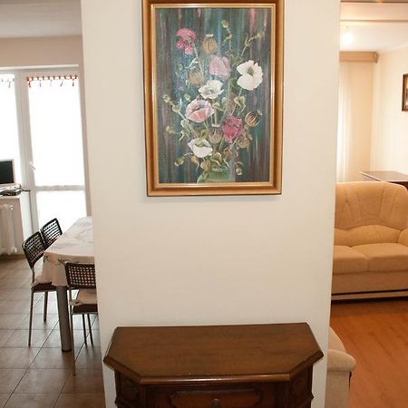Apartment On Akademika Lazarenka 48A Lviv Luaran gambar