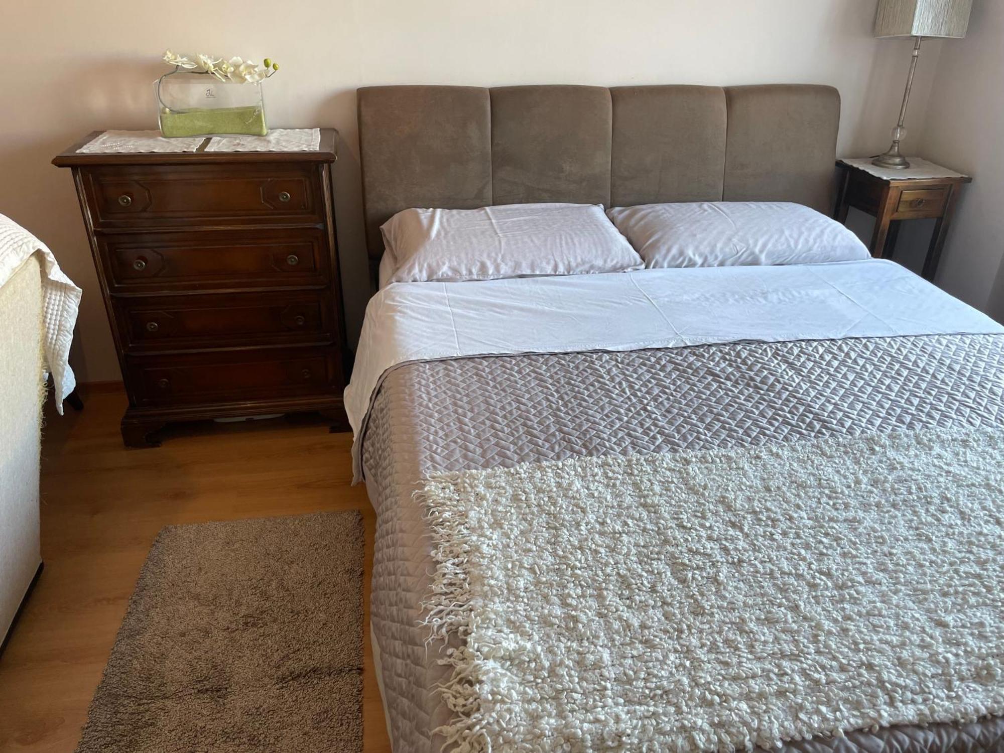 Apartment On Akademika Lazarenka 48A Lviv Luaran gambar